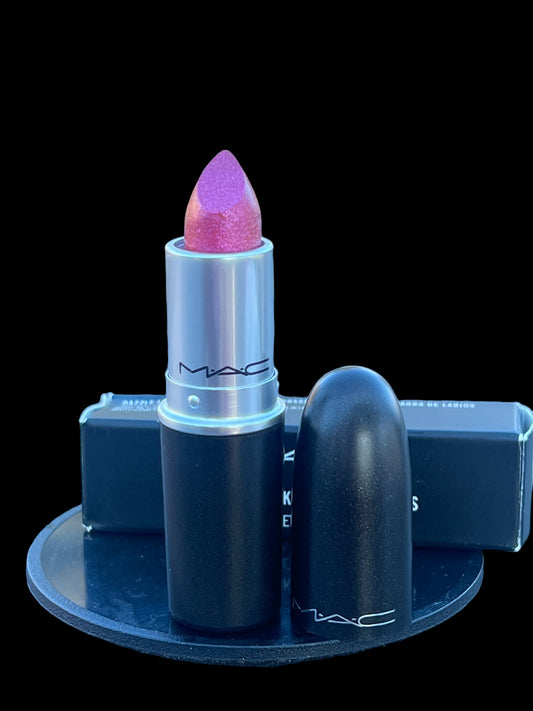 MAC Dazzle Lipstick in TROUBLEMAKER