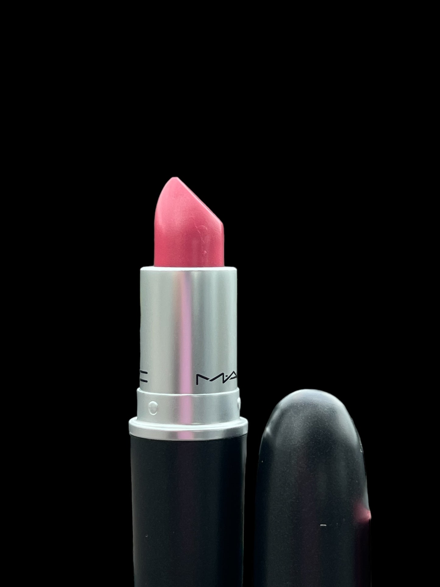 MAC FROST Lipstick in Bombshell