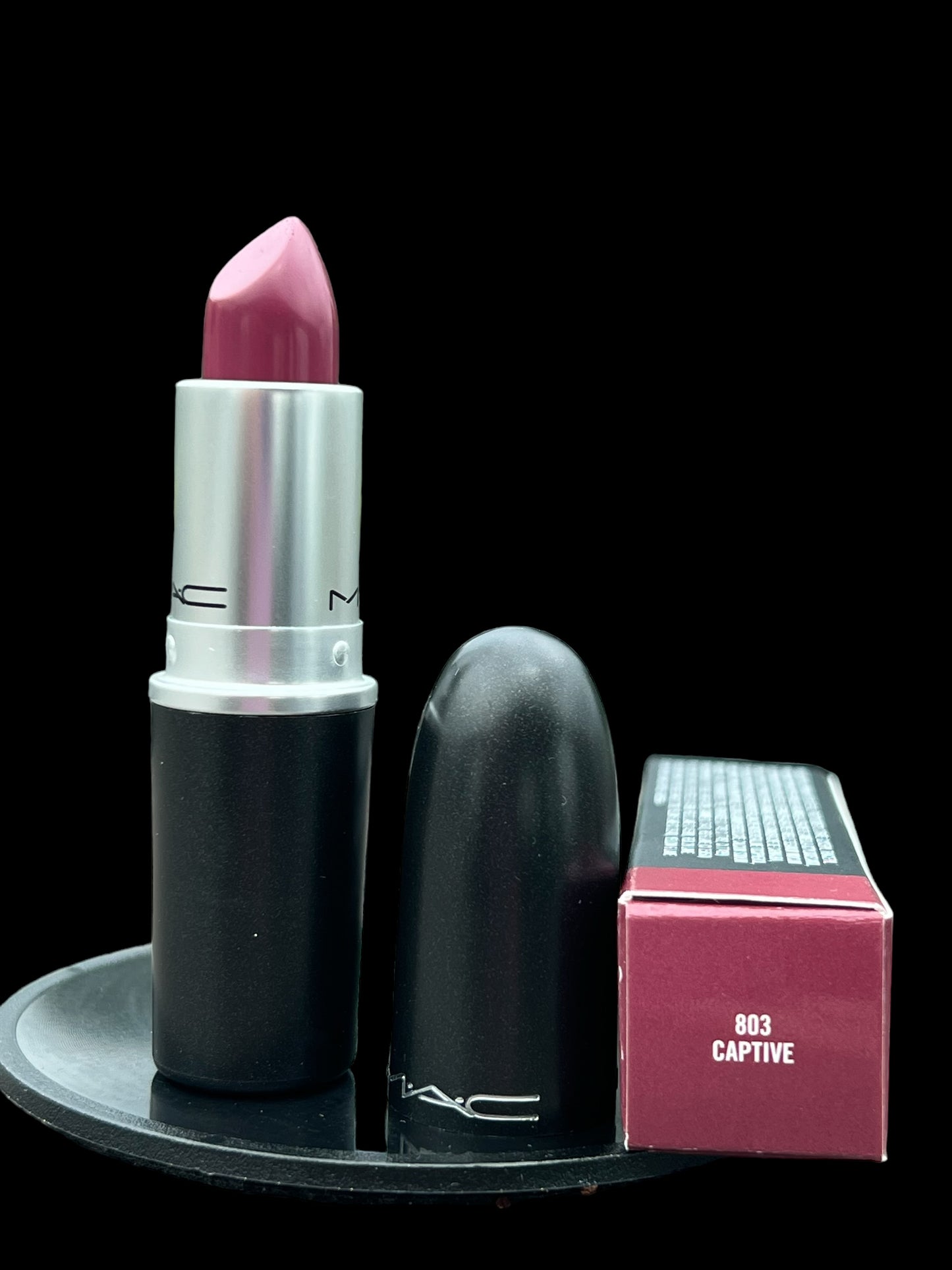 MAC Satin Lipstick Captive 👄